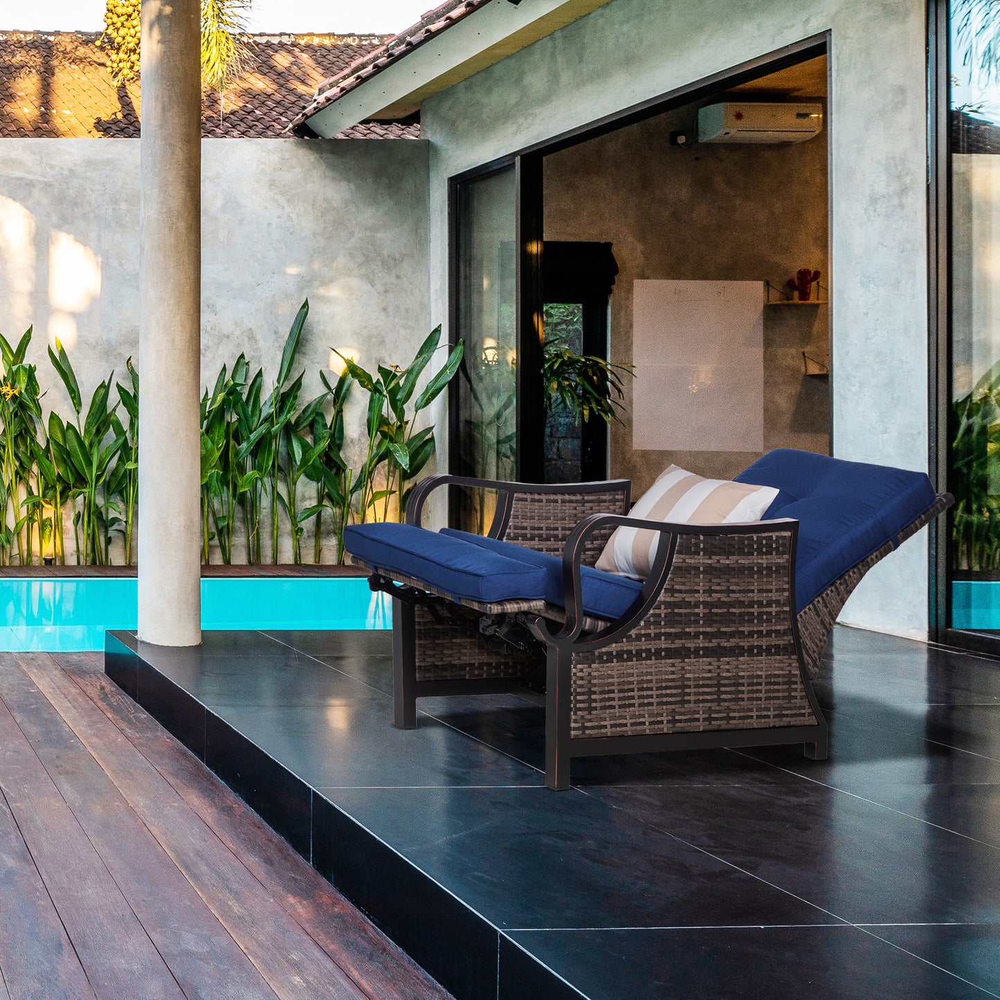 Premium Outdoor Wicker Recliner Chair With Cushion
